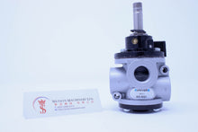 Load image into Gallery viewer, Univer AG-3021 (U2) Poppet Valve for Vacuum