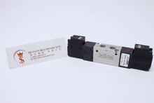 Load image into Gallery viewer, Parker Taiyo SR542-DN1 DC24V Solenoid Valve