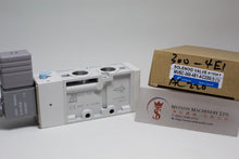 Load image into Gallery viewer, Mindman MVSC-300-4E1 AC220V Solenoid Valve 5/2 3/8&quot; BSP (Made in Taiwan)