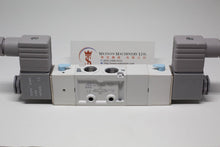 Load image into Gallery viewer, Mindman MVSC-220-4E2C DC24V Solenoid Valve 5/3 1/4&quot; BSP (Made in Taiwan)
