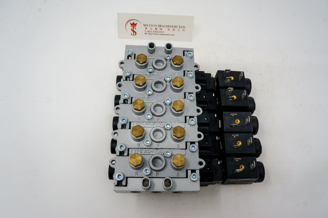 Univer AC-7900 Manifold