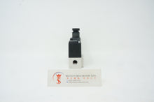 Load image into Gallery viewer, SMC VT307E-5DZ-01F-Q Solenoid Valve