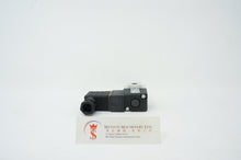 Load image into Gallery viewer, SMC VT307E-5DZ-01F-Q Solenoid Valve