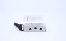 Load image into Gallery viewer, API A1MA151LT Manual Valve 1/8&quot;, 3/2 - Watson Machinery Hydraulics Pneumatics