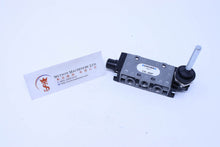 Load image into Gallery viewer, Univer CM-423F Spool Valve